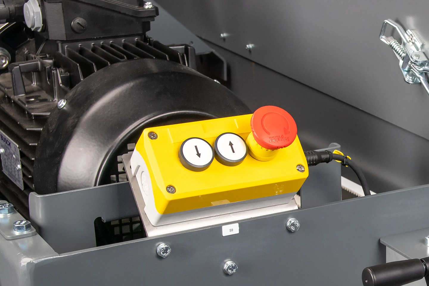 cidan onroll emergency stop at motor